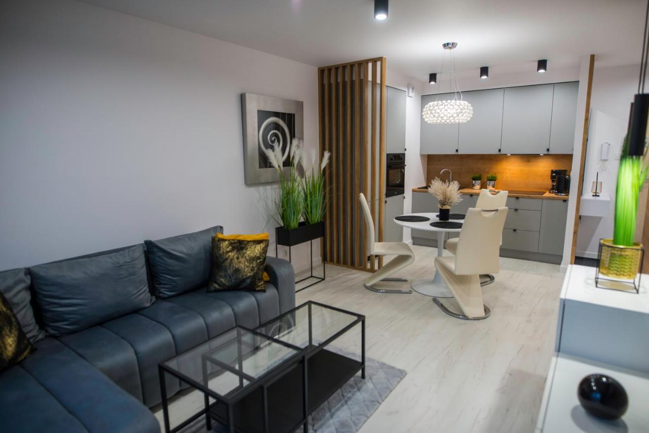 Nowoczesny Apartament Ludova Biskupiec  Luaran gambar