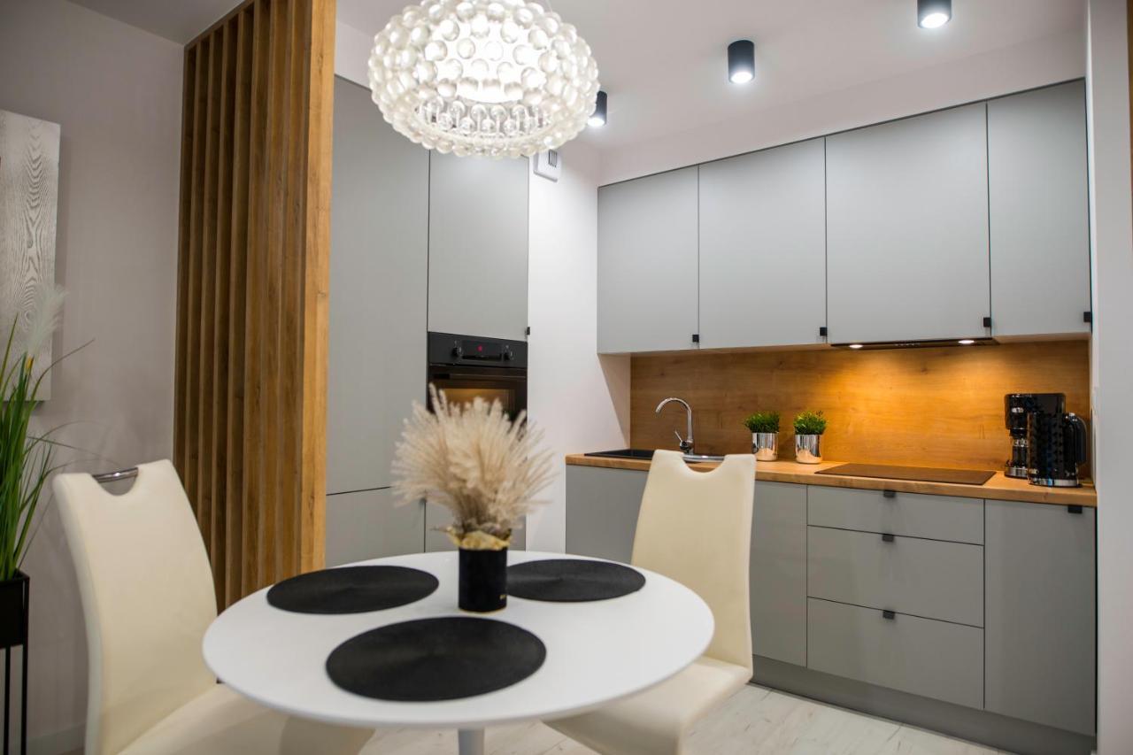 Nowoczesny Apartament Ludova Biskupiec  Luaran gambar